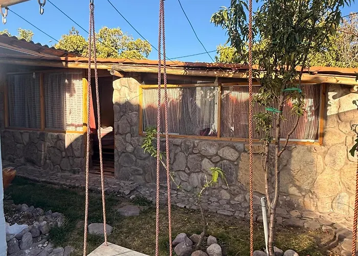 Casa Con Piscina Yanahuara ウルバンバ